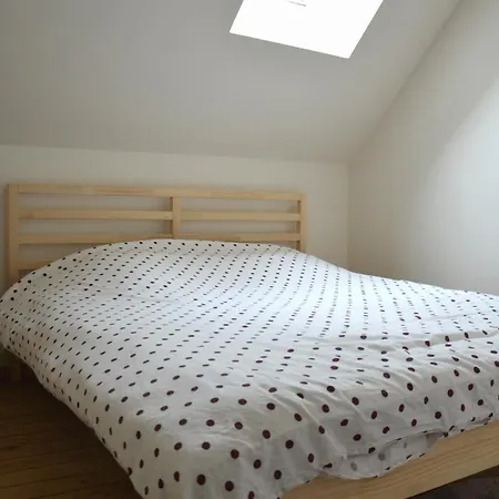 Maison Typique Avec Jardin, 5km De La Holiday home Plevenon
